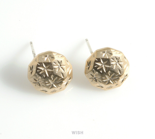 Shining Star Dome Stud Earrings in Matte Gold, Shining Star Stud Earrings / MMG-464-E