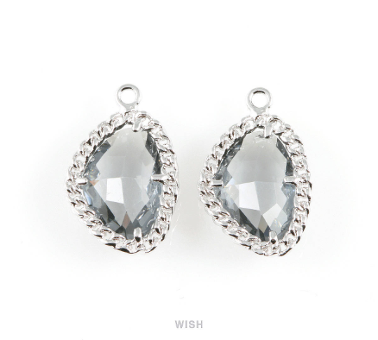 Charcoal Triangle Shape Pendants in Gold, Framed Triangle Charms / GCCG-034-P