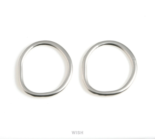 Crooked Circle Pendants in Matte Gold, Unique Shaped Circle Charm / MMG-604-P