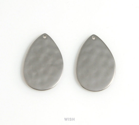 Large Hammered Drop Charm in Matte Gold, Hammered Teardrop Pendants / MMG-630-P