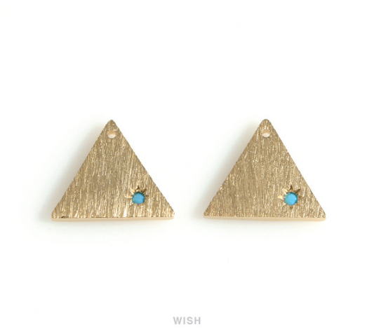 Triangle Charm with a Turquoise in Matte Gold, Triangle Pendant / MMG-669-P