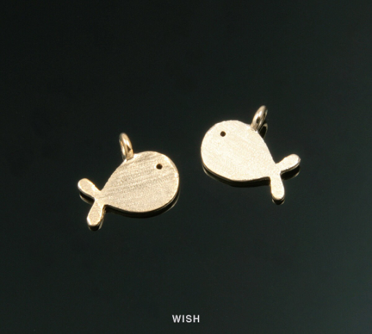 Small Whale Pendants in Matte Rhodium, Whale Charm / MMRH-118-P