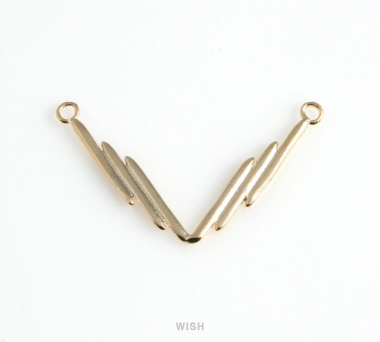 Chevron Pendants in Matte Gold, V shape Charm / MMG-552-P