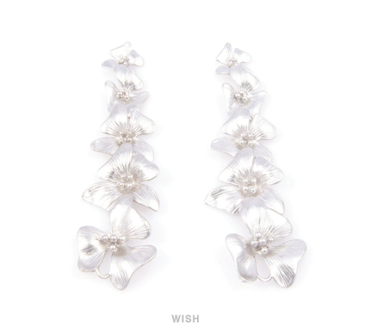 Five Orchid Flower Pendant in Matte Gold, Quintuple Floral Charms / MMG-043-C