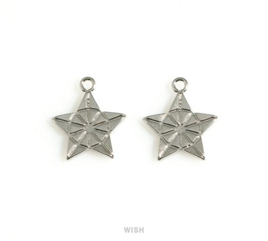 Textured Star Charm in Gold, Star Pendant / MMG-689-P