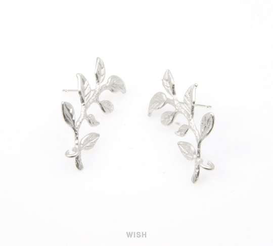 Leaves and Branch Stud Earrings in Matte Gold, Branch Ear Studs / MMG-260-E