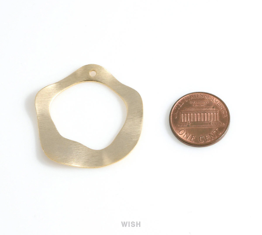 Bended Pentagon Pendants in Matte Rhodium, Dented Pentagon Charm / MMRH-511-P (1 piece)