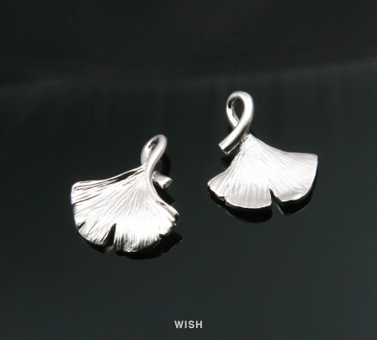 Ginkgo Leaf Pendant in Matte Rhodium, Textured Ginkgo Leaf Charm / MMRH-239-P