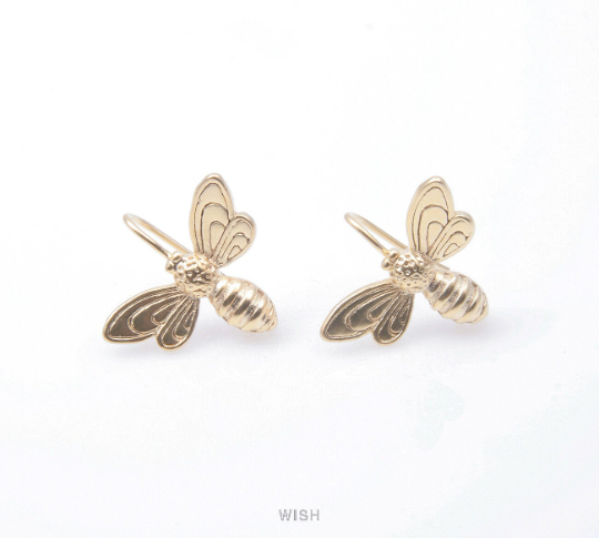 Bee Hook Earrings in Matte Rhodium, Honey Bee Ear Hook / MMRH-171-E