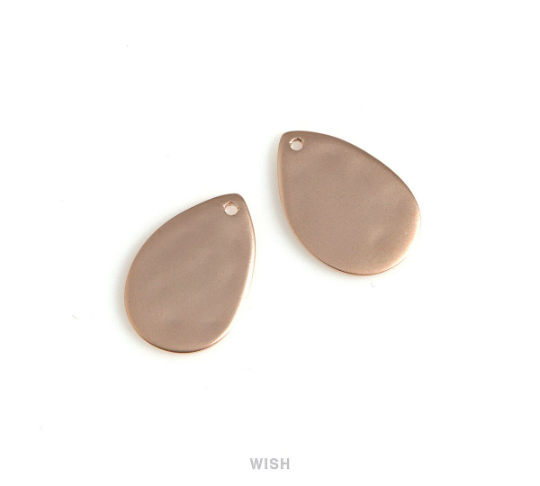 Small Hammered Drop Charm in Matte Gold, Hammered Teardrop Pendants /MMG-631-P