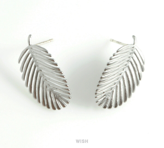 Banana Leaf Stud Earrings in Matte Gold, Banana Leaf Studs / MMG-434-E