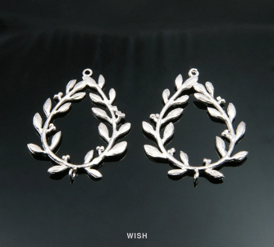 Laurel Wreath Connectors in Matte Rose Gold, Laurel Charms / MMRG-053-C