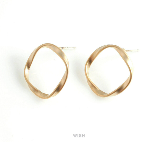 Twisted Circle Stud Earrings in Matte Gold, Twisted Circle Studs / MMG-433-E