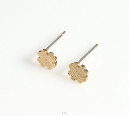 Clover Stud Earrings in Matte Rhodium, Four leaf Clover Earrings / MMRH-622-E