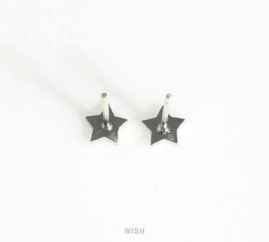 Star Stud Earrings in Matte Gold, Star Ear Studs / MMG-418-E