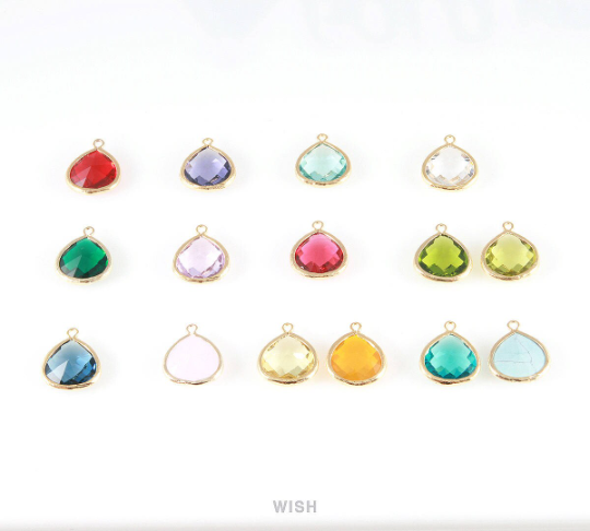 Light Mint Faceted Glass Charm in Gold, Framed Drop Glass Bead / GLMG-001-P (Large)