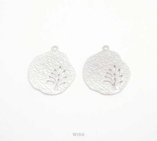 Tree in Pear Pendants in Matte Gold, Oak in Pear Charms / MMG-083-P (Medium)