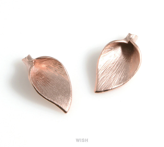 Lily Petal Pendants in Matte Rhodium, Lily Charm / MMRH-348-P (4pcs)