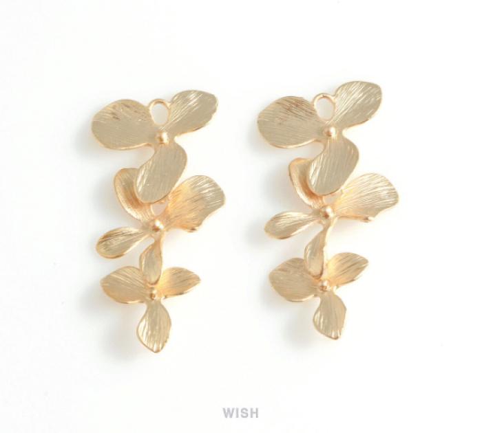 Brass Orchid Pendant in Matte Gold / ORCHIDMG-901-P